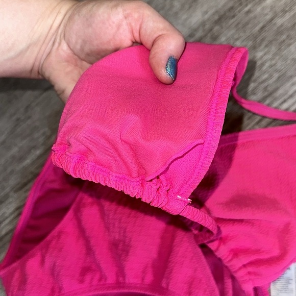 Old Navy hot pink string bikini with side tie bottoms - Picture 3 of 5